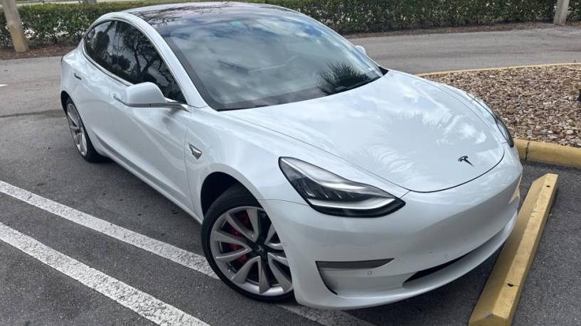 TESLA MODEL 3 2018 5YJ3E1EA5JF053558 image